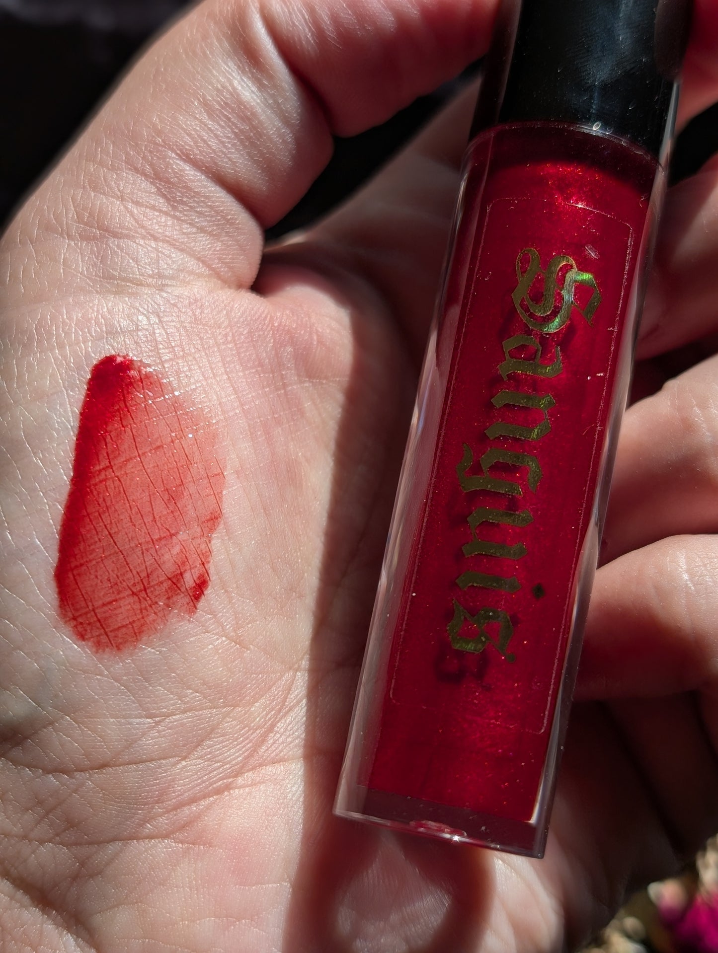 SANGUIS - True red lip gloss