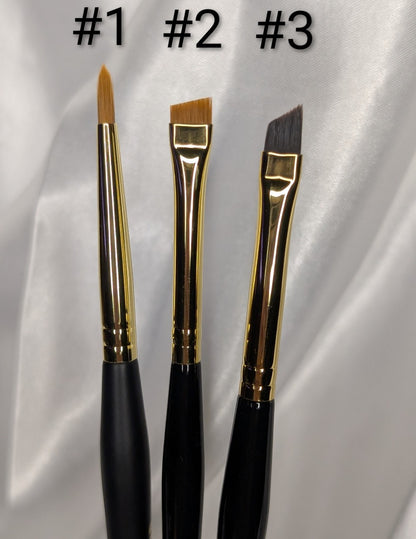 Makeup brush #3 (Angled)